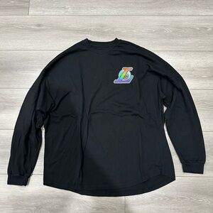 Lakers long sleeve shirt, never worn